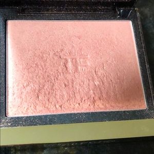 TOM FORD CHEEK COLOR LOVE LUST 01